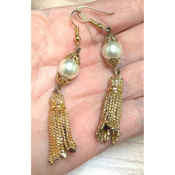 Vintage Gold Tone Faux Pearl Metal Tassel Drop Dangle Earrings Boho Style - Picture 6 of 6